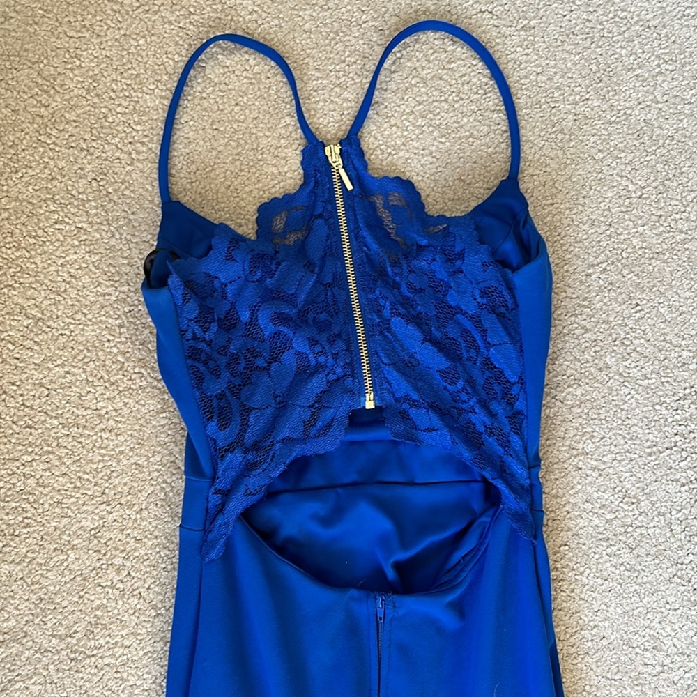 B. Darlin Size 3/4 long blue dress w lace back - Picture 3 of 5